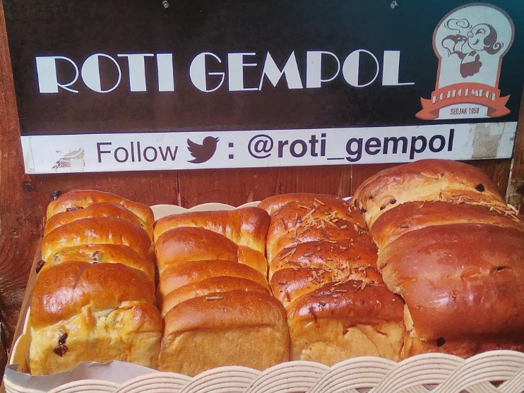 Roti Bakar Gempol